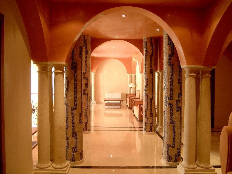 Hotel Fuente Las Piedras Кабра Экстерьер фото