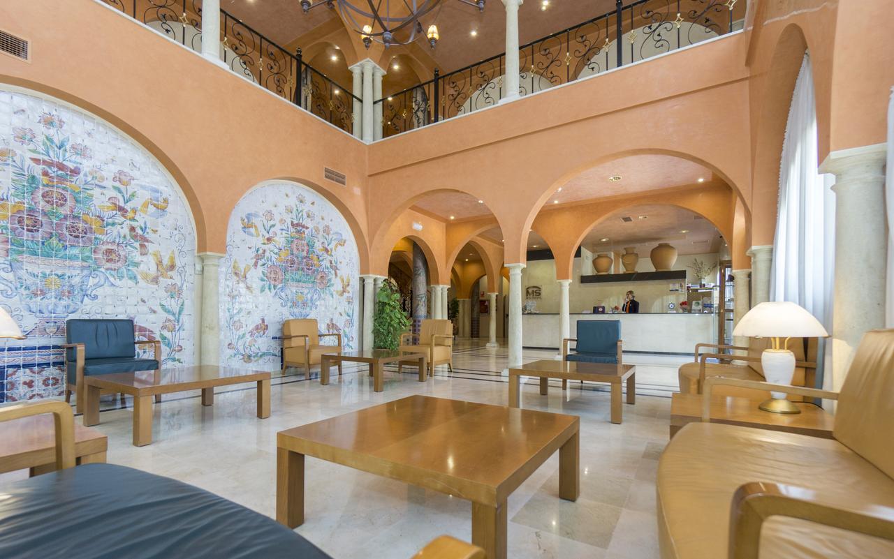 Hotel Fuente Las Piedras Кабра Экстерьер фото